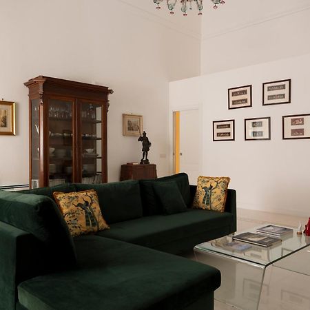 A.Ri.El Luxury Apartment Napoli Ngoại thất bức ảnh