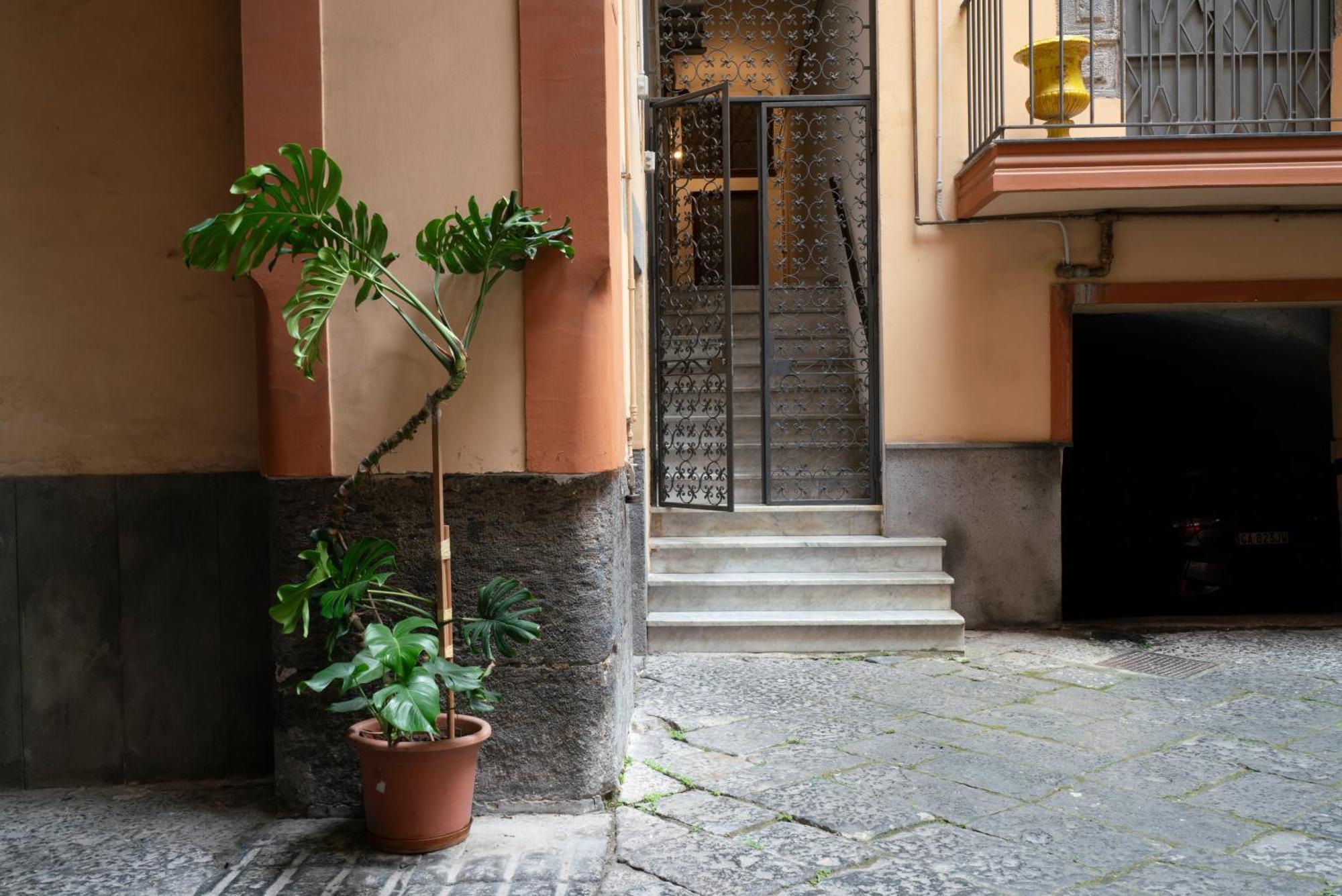 A.Ri.El Luxury Apartment Napoli Ngoại thất bức ảnh